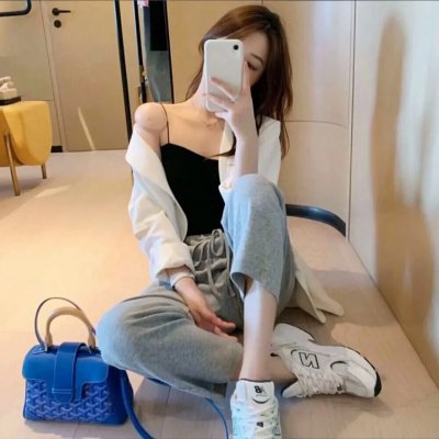 我才不信你是个王子呢